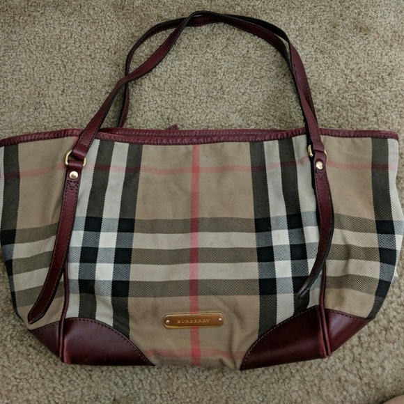 burberry house check bag